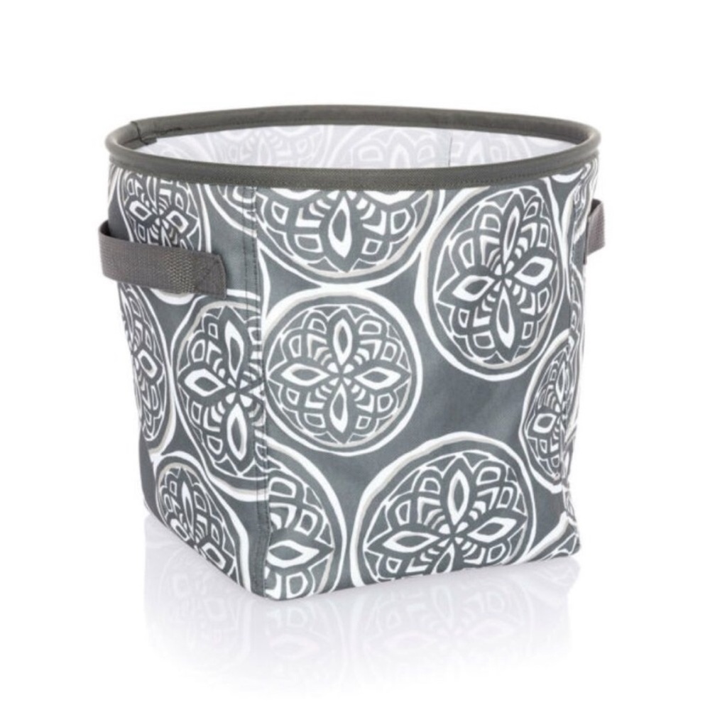 New with tags mini storage bin